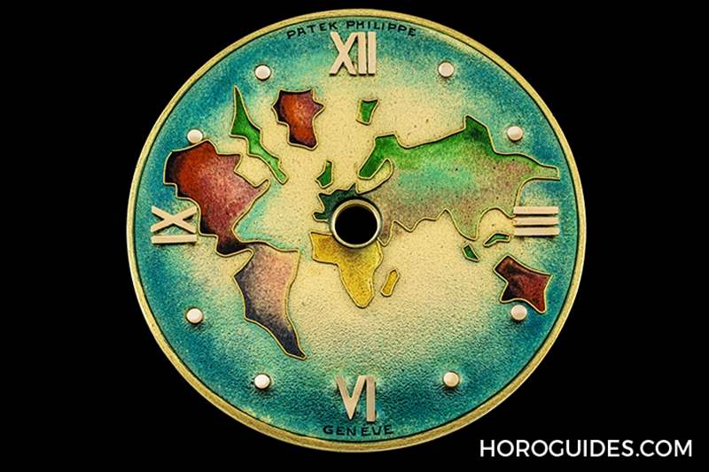 瑰寶現(xiàn)身拍賣會! 百達翡麗605「Heures Universelles」18K黃金世界時間懷表-復(fù)刻表