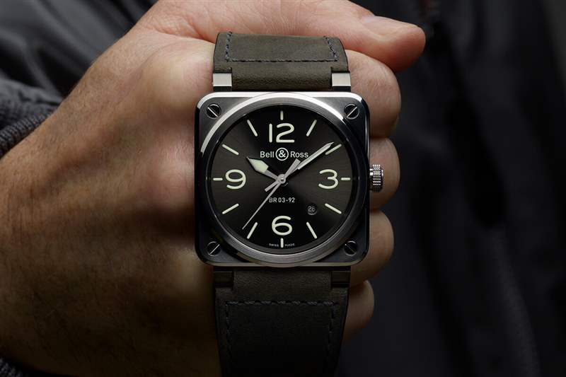 柏萊士Bell & Ross BR03-92 Grey Lum手表-復(fù)刻表