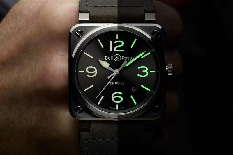 柏萊士Bell & Ross BR03-92 Grey Lum手表-復(fù)刻表