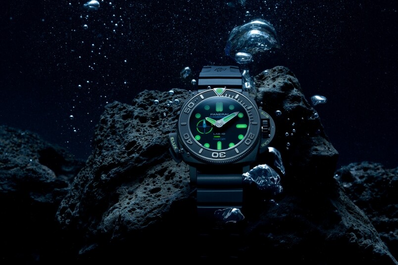 夜光功能新高度！ Panerai全新Submersible Elux LAB-ID腕表 以純機(jī)械一鍵開關(guān)發(fā)光系統(tǒng)